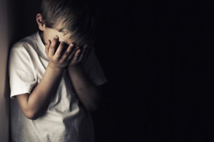 Docenas de sacerdotes acusados de pedofilia fueron re ubicados en el extranjero por la iglesia