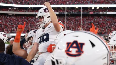 McPherson tumba a Georgia con el reloj a cero y corona la resistencia de Auburn