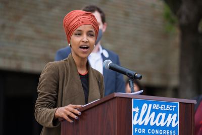 2020年8月5日、ミネソタ州セントポールのイルハン・オマル米下院議員